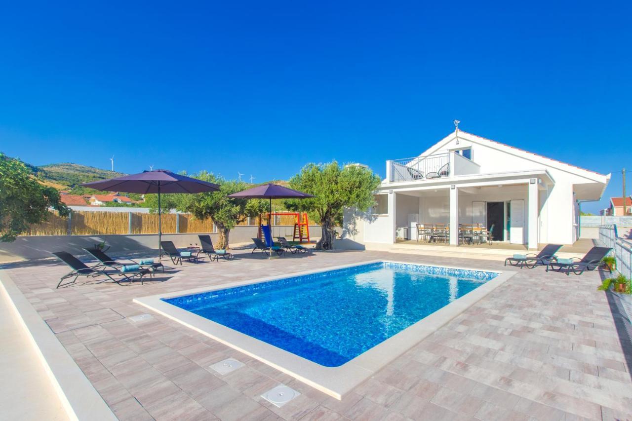 Villa Antonia With Heated Pool Dograde Eksteriør bilde